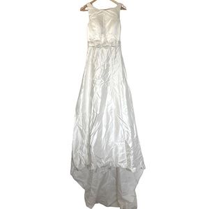 Sleeveless Satin Bridal Dress with pearl/ prom dress
